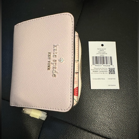 Wallet Kate Spade Boxed Madison Strawberry Garden Small Zip Around Bifold Wallet - Picture 9 of 14